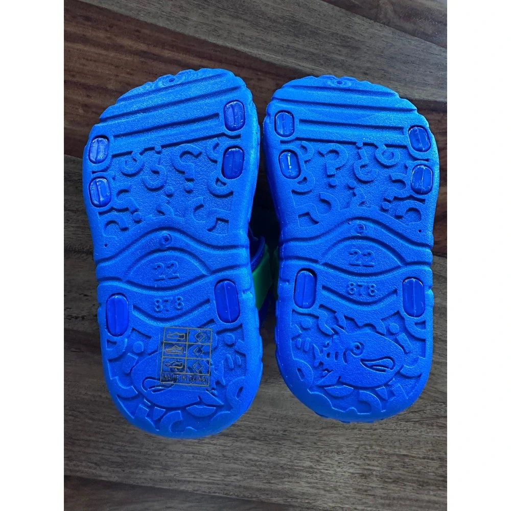 Kids‎ Blue Green Dinosaur EVA Sandals Size 6-6.5 YRS Adjustable Water Shoes